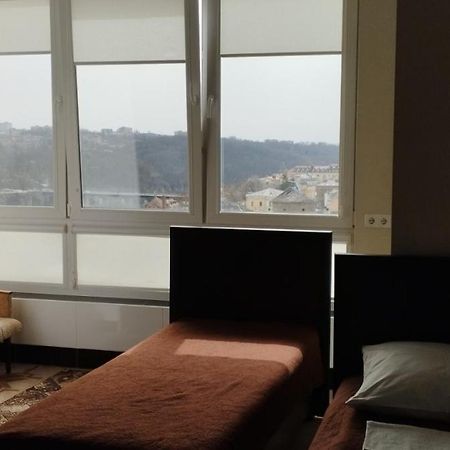 Rooms With Fortetsya View 2 Kam'janec'-Podil's'kyj Esterno foto