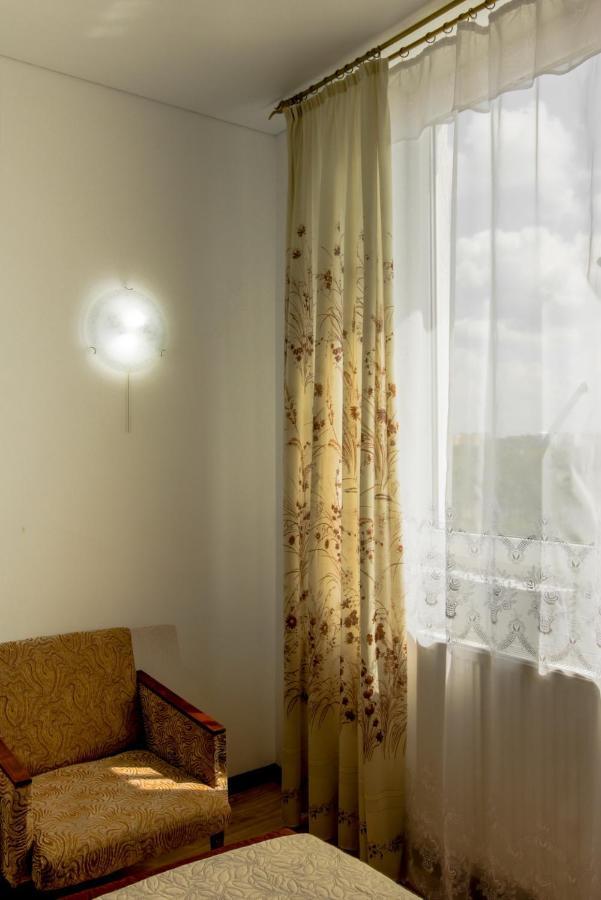 Rooms With Fortetsya View 2 Kam'janec'-Podil's'kyj Esterno foto